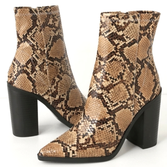 Lulus Snakeskin Western Block Heel Booties – Tan/Black – Size 6.5 - Picture 6 of 8